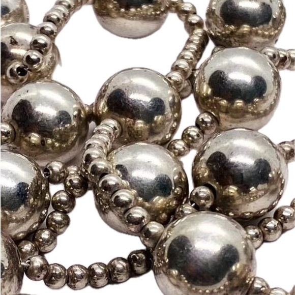 ✨ Rare Vintage Tiffany & Co. Elsa Peretti® 36” Sterling Silver Bead Necklace ✨ - Picture 8 of 10